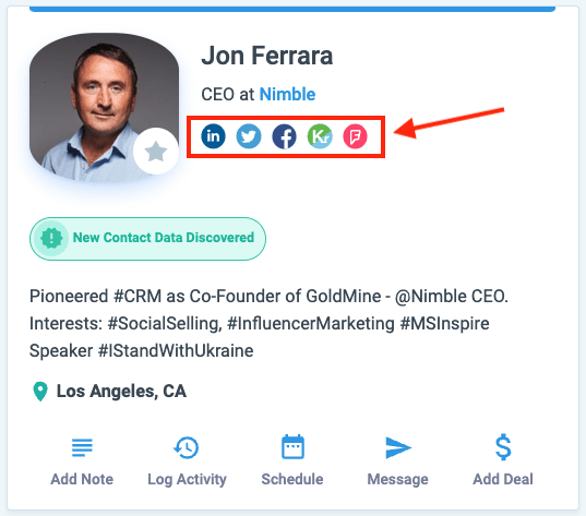Social media links in a Nimble contact record