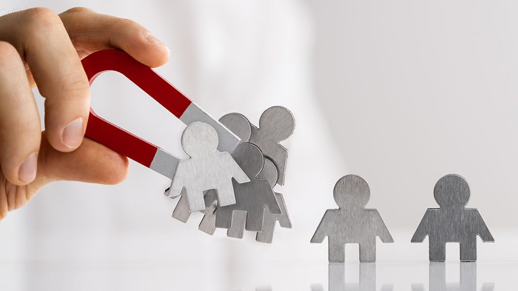 Getting an online audience for Shopify or Etsy